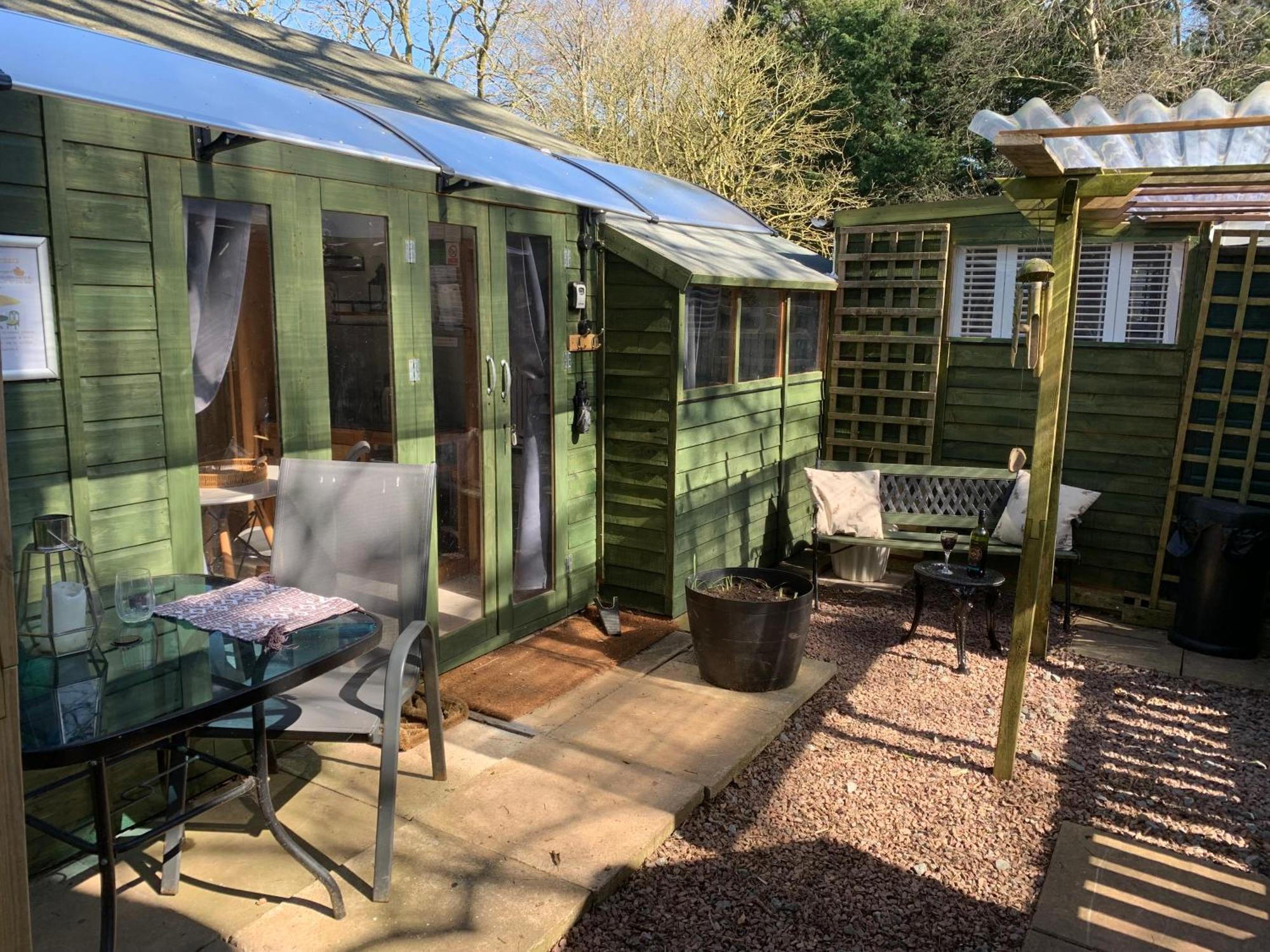 Hedgehog Lodge Colwall Exterior photo